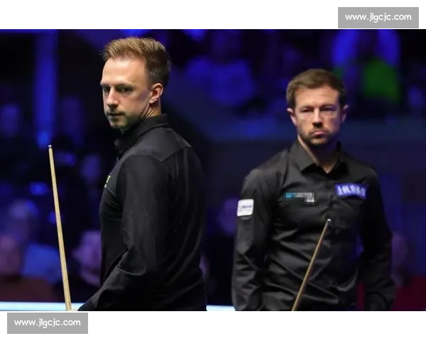 15 年圆梦！利索夫斯基携女友捧杯，与特鲁姆普相拥泪目