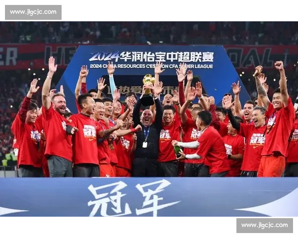 44 球冲冠！海港若夺冠将破中超最 “脆” 冠军纪录
